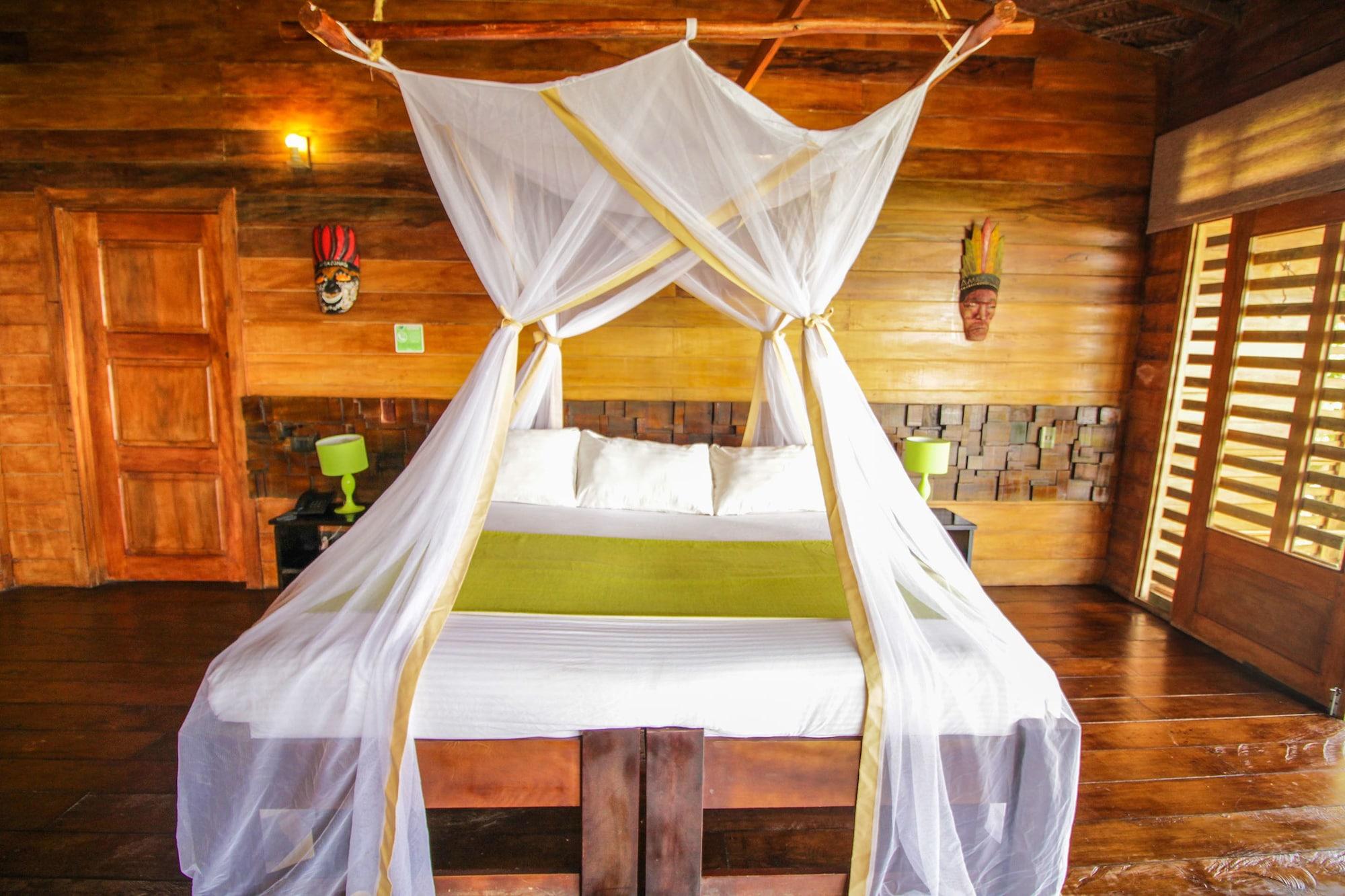 On Vacation Amazon Hotel Летисия Екстериор снимка