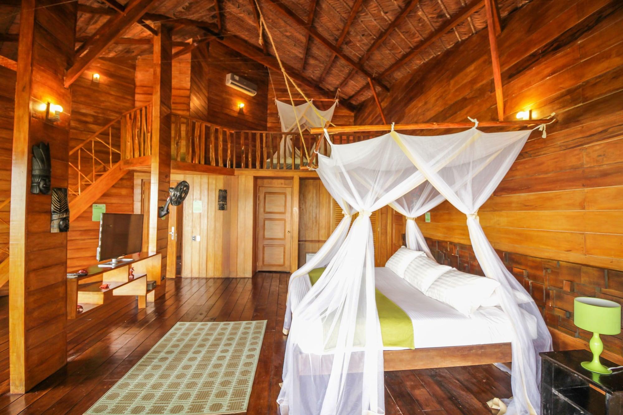 On Vacation Amazon Hotel Летисия Екстериор снимка