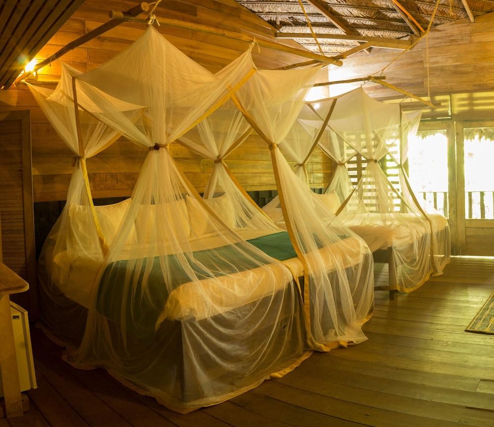 On Vacation Amazon Hotel Летисия Екстериор снимка