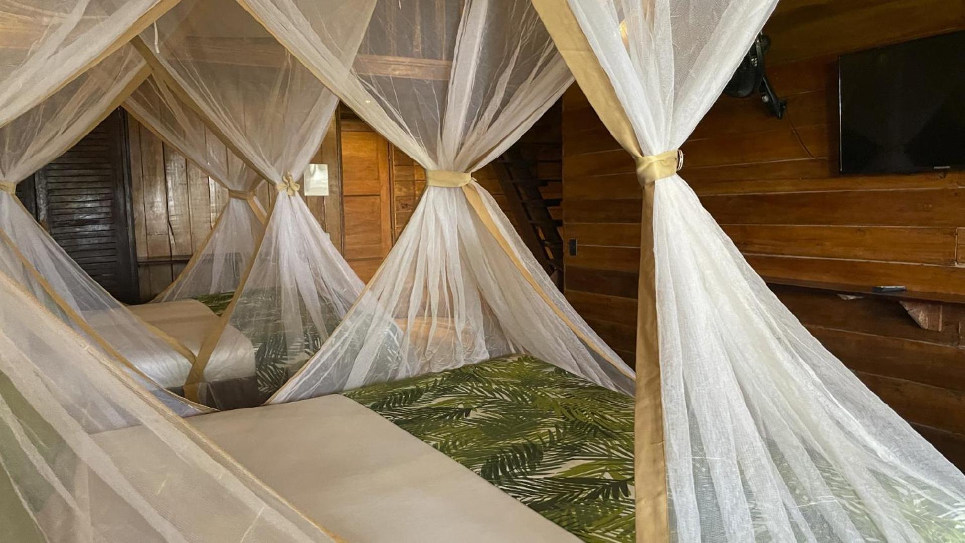 On Vacation Amazon Hotel Летисия Екстериор снимка